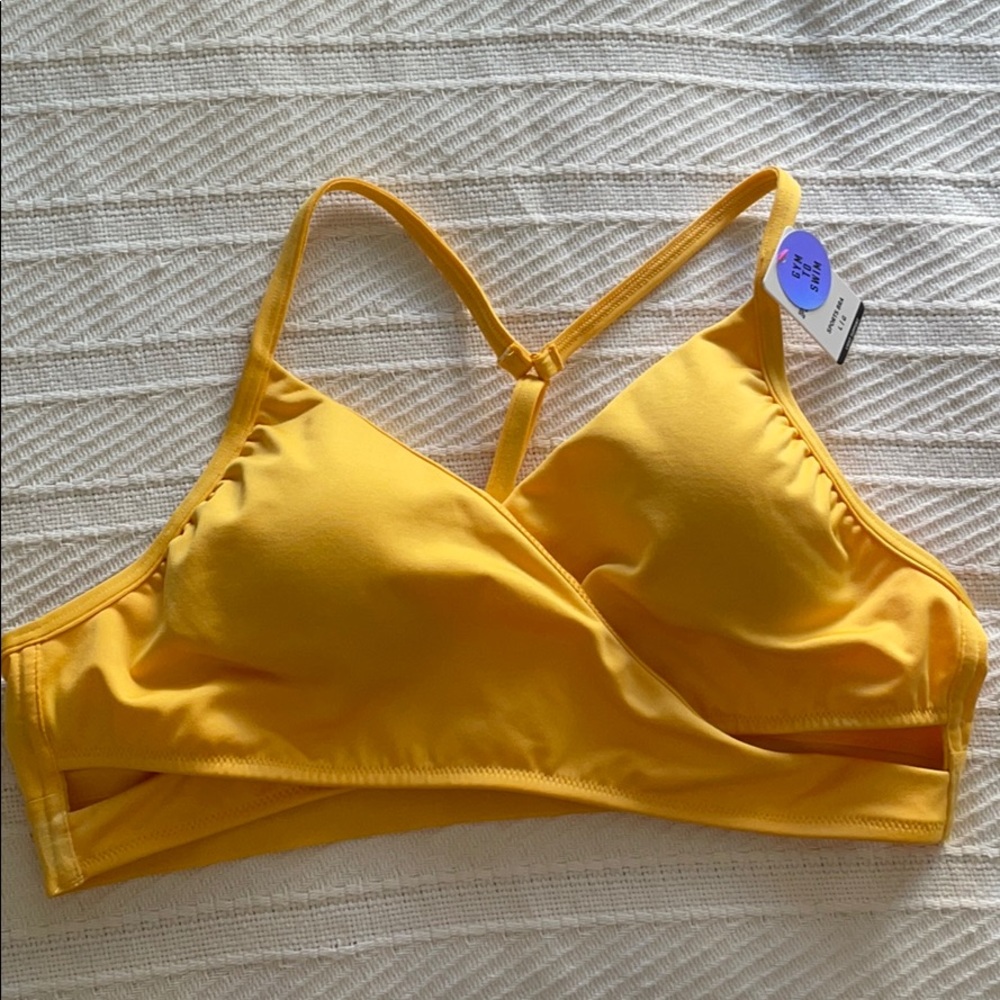 NWT VS PINK sports bra (gym to swim)